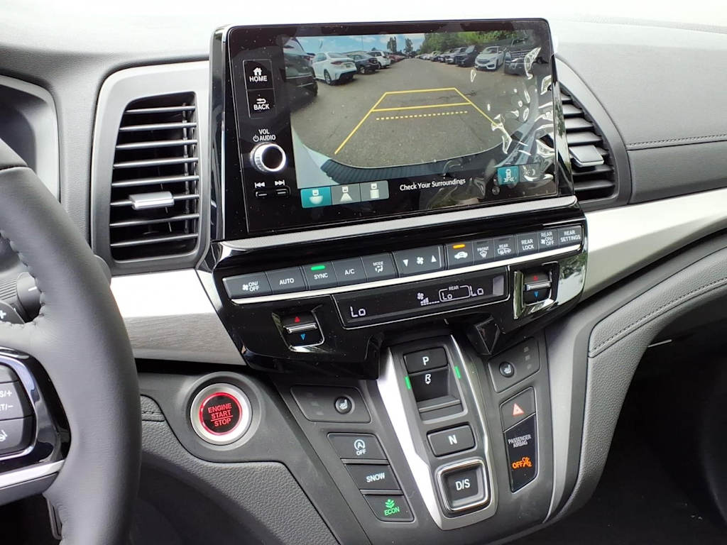 Thumbnail: 2026 Honda Odyssey - 17