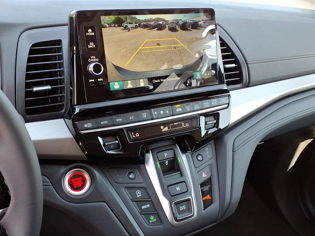 Thumbnail: 2026 Honda Odyssey - 17