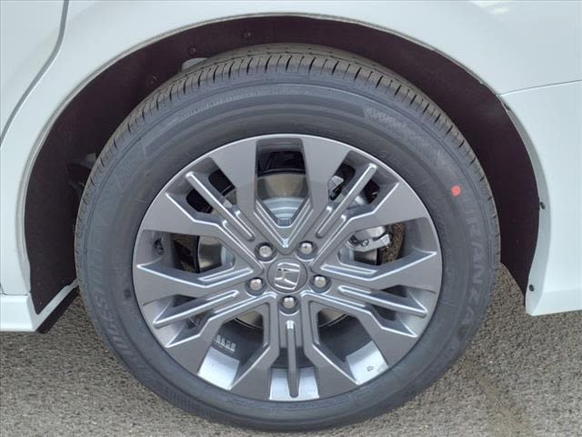 2025 Honda Odyssey Touring 6