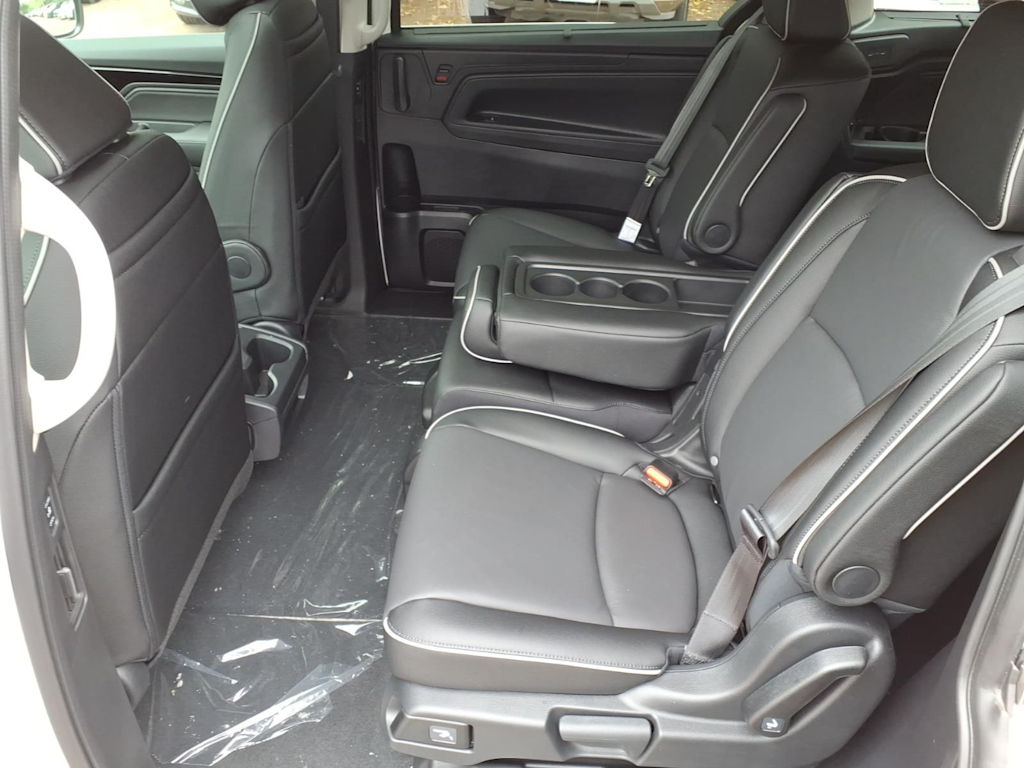 Thumbnail: 2026 Honda Odyssey - 8
