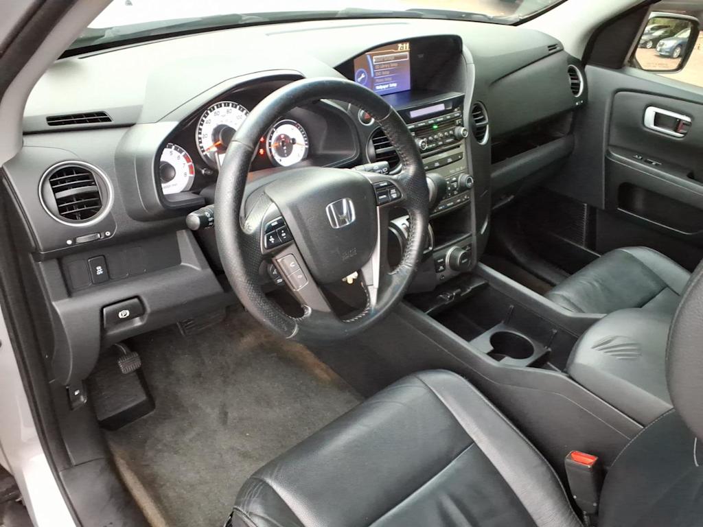 Thumbnail: 2015 Honda Pilot - 7