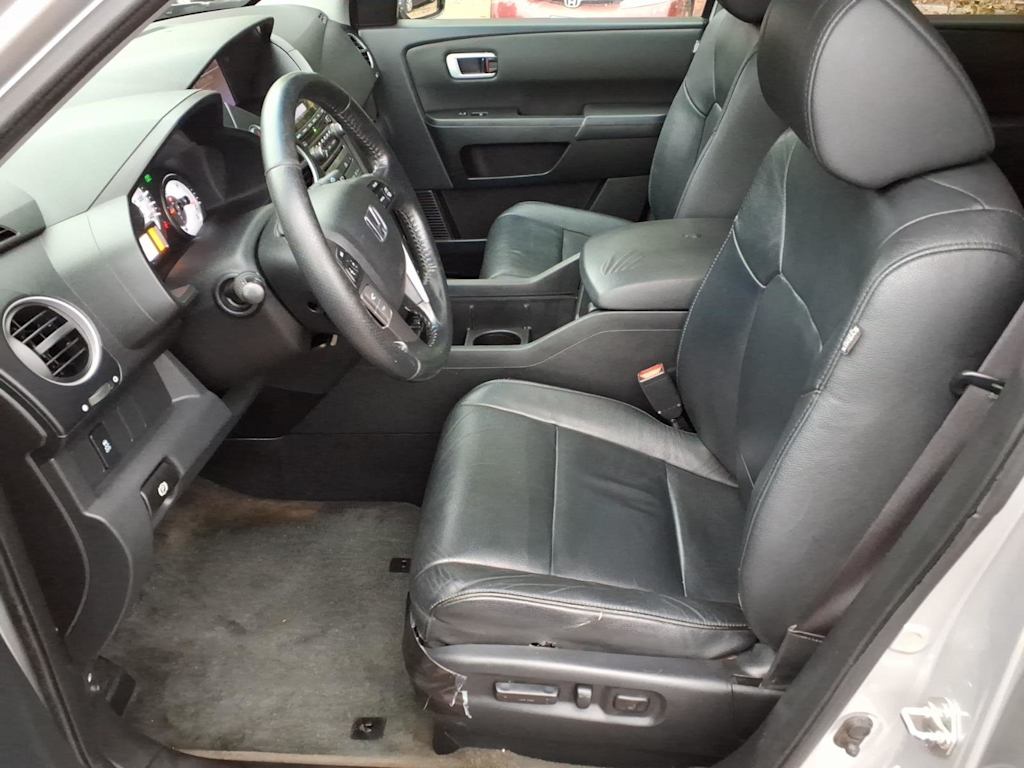 Thumbnail: 2015 Honda Pilot - 8