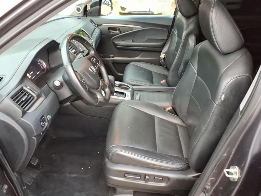 Thumbnail: 2020 Honda Pilot - 8