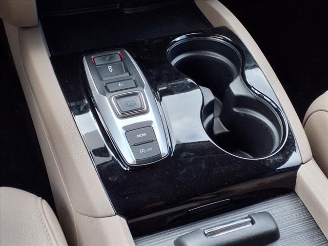2016 Honda Pilot Touring 11