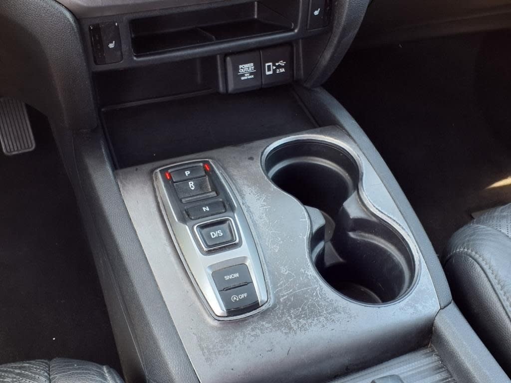 Thumbnail: 2020 Honda Passport - 10