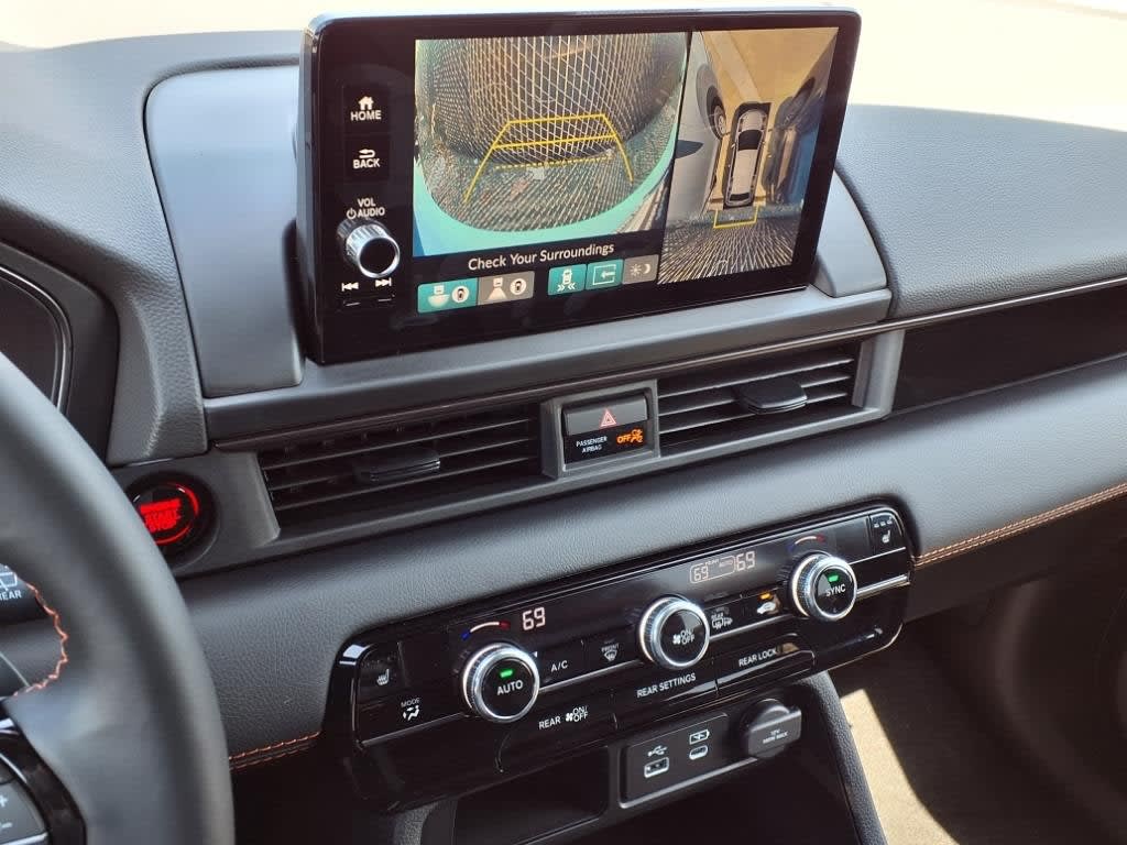 Thumbnail: 2025 Honda Pilot - 17