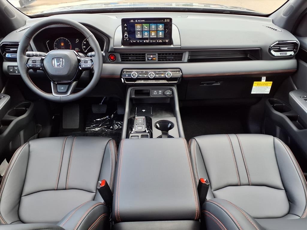 Thumbnail: 2025 Honda Pilot - 2