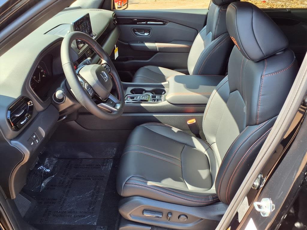 Thumbnail: 2025 Honda Pilot - 7