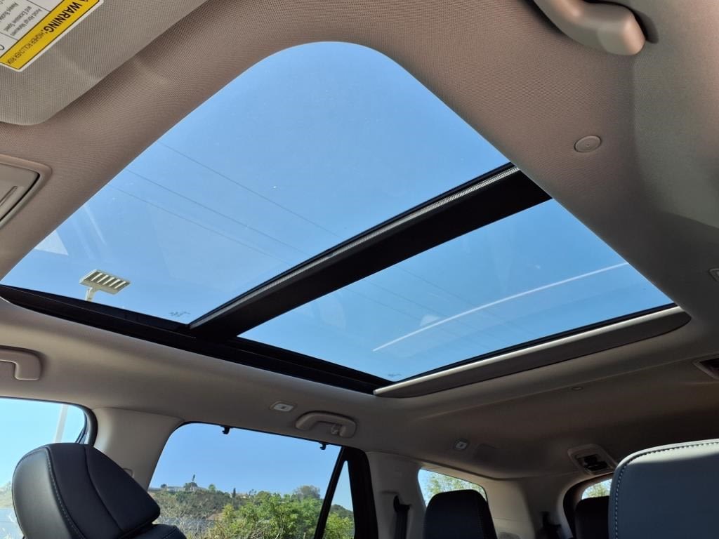 Thumbnail: 2025 Honda Pilot - 16