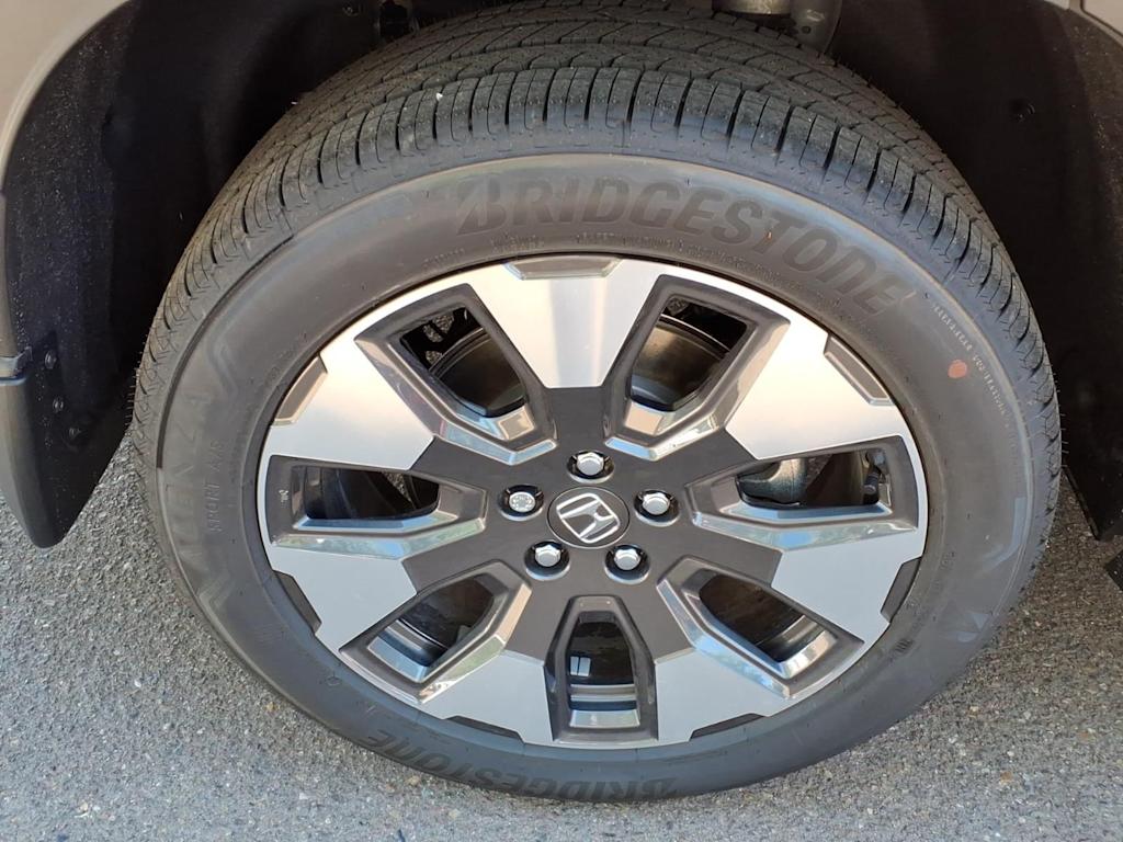 Thumbnail: 2026 Honda Pilot - 6