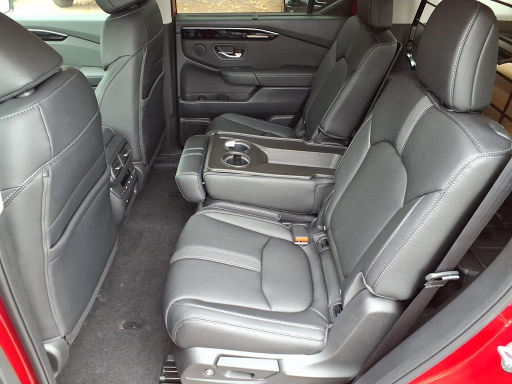 Thumbnail: 2026 Honda Pilot - 8