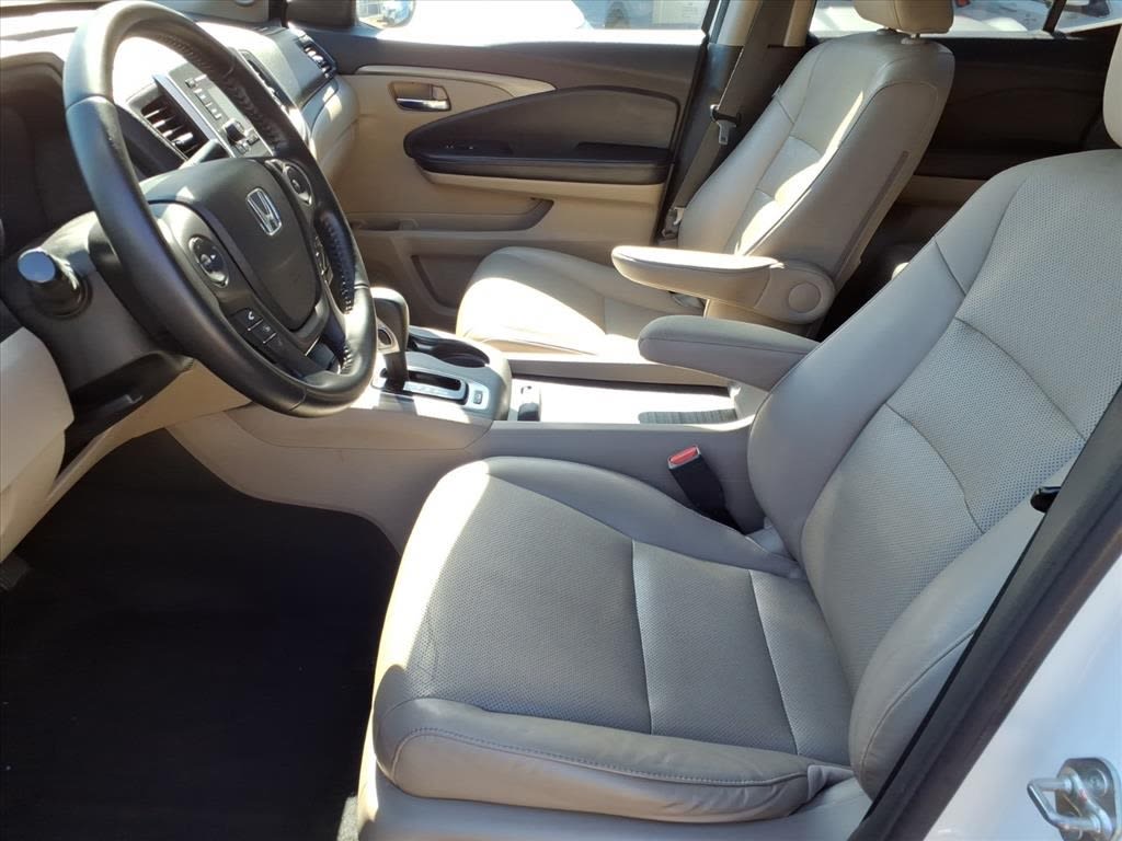 Thumbnail: 2019 Honda Ridgeline - 7