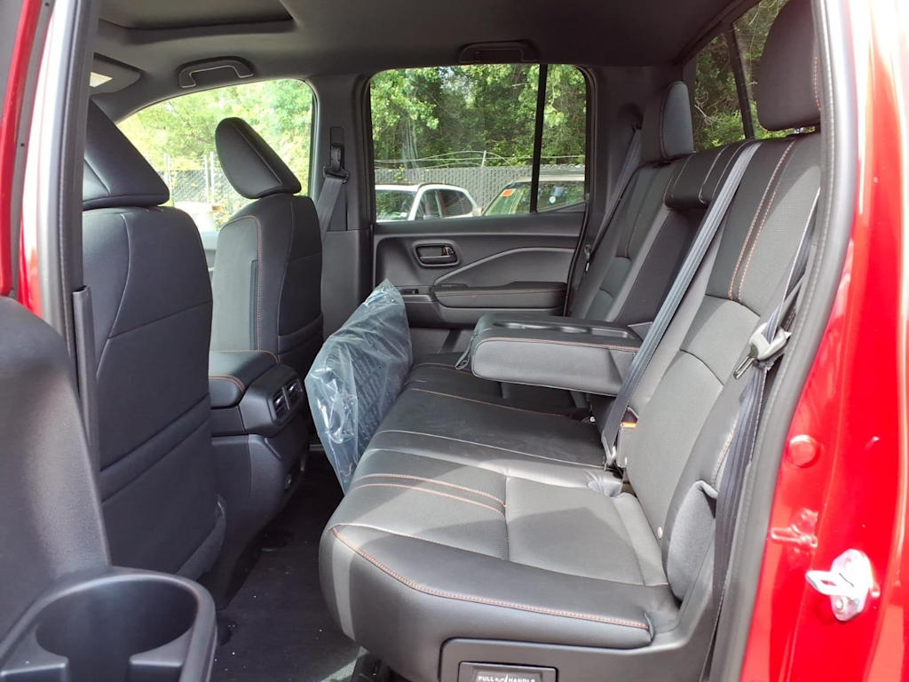Thumbnail: 2026 Honda Ridgeline - 8