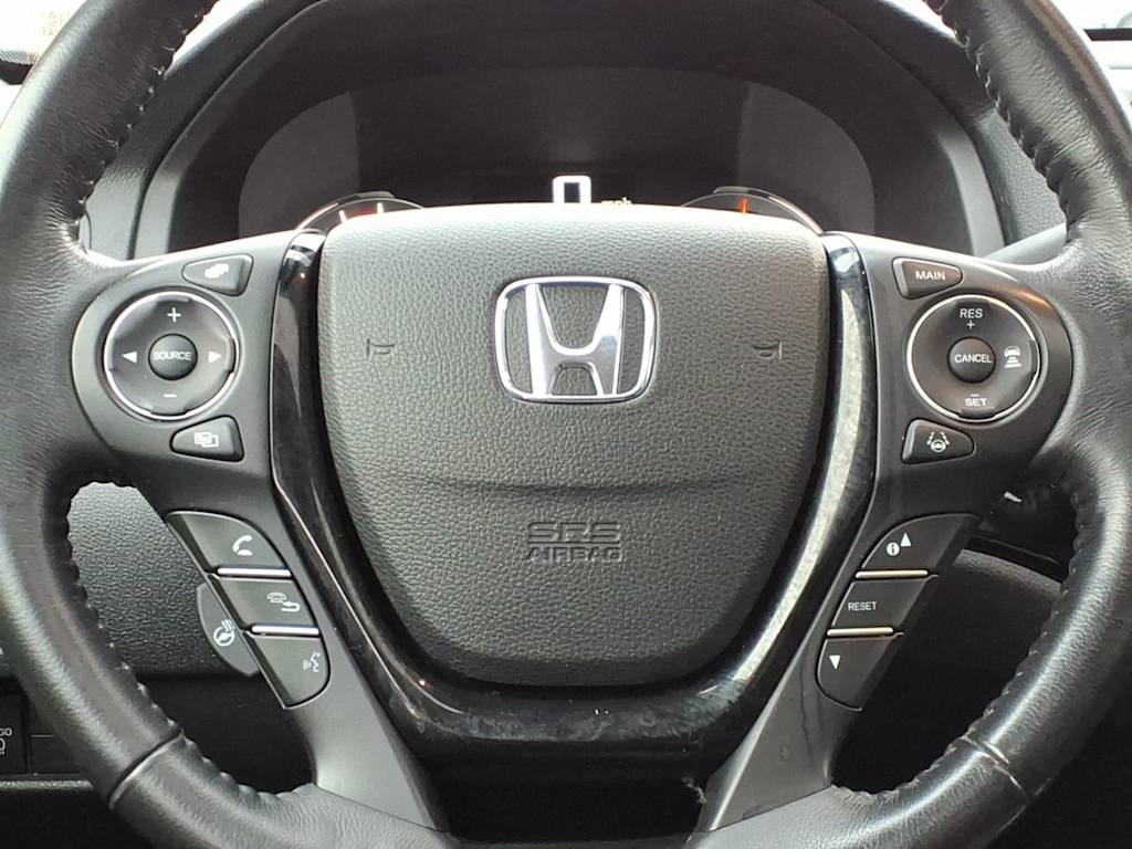 Thumbnail: 2017 Honda Ridgeline - 19