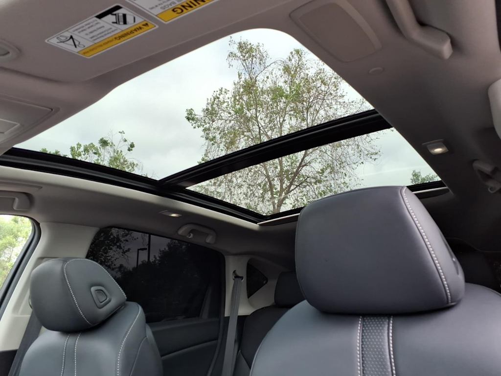 Thumbnail: 2024 Acura RDX - 18