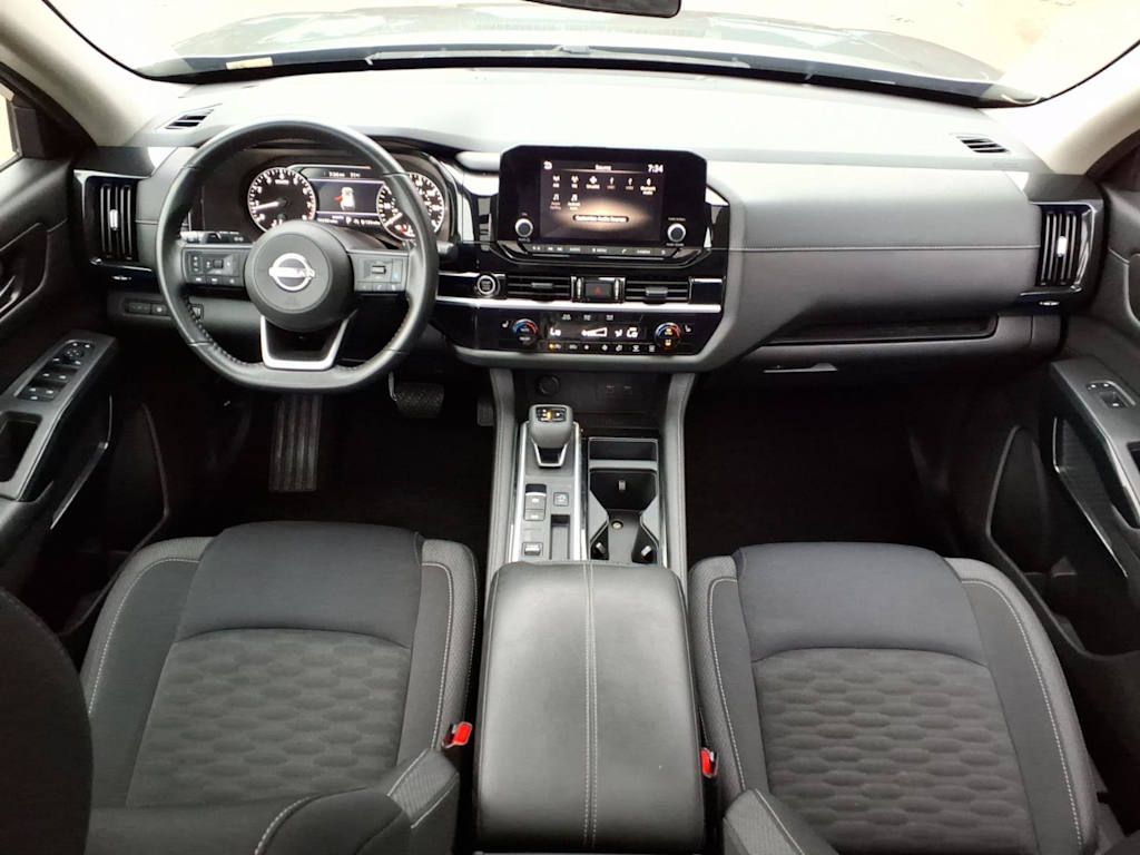 Thumbnail: 2024 Nissan Pathfinder - 2