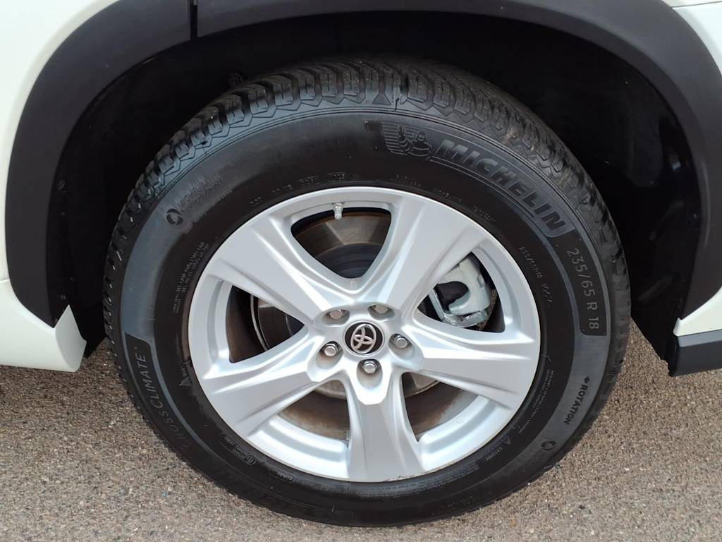 Thumbnail: 2020 Toyota Highlander - 6