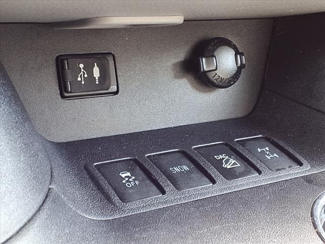 2016 Toyota Highlander Limited 22