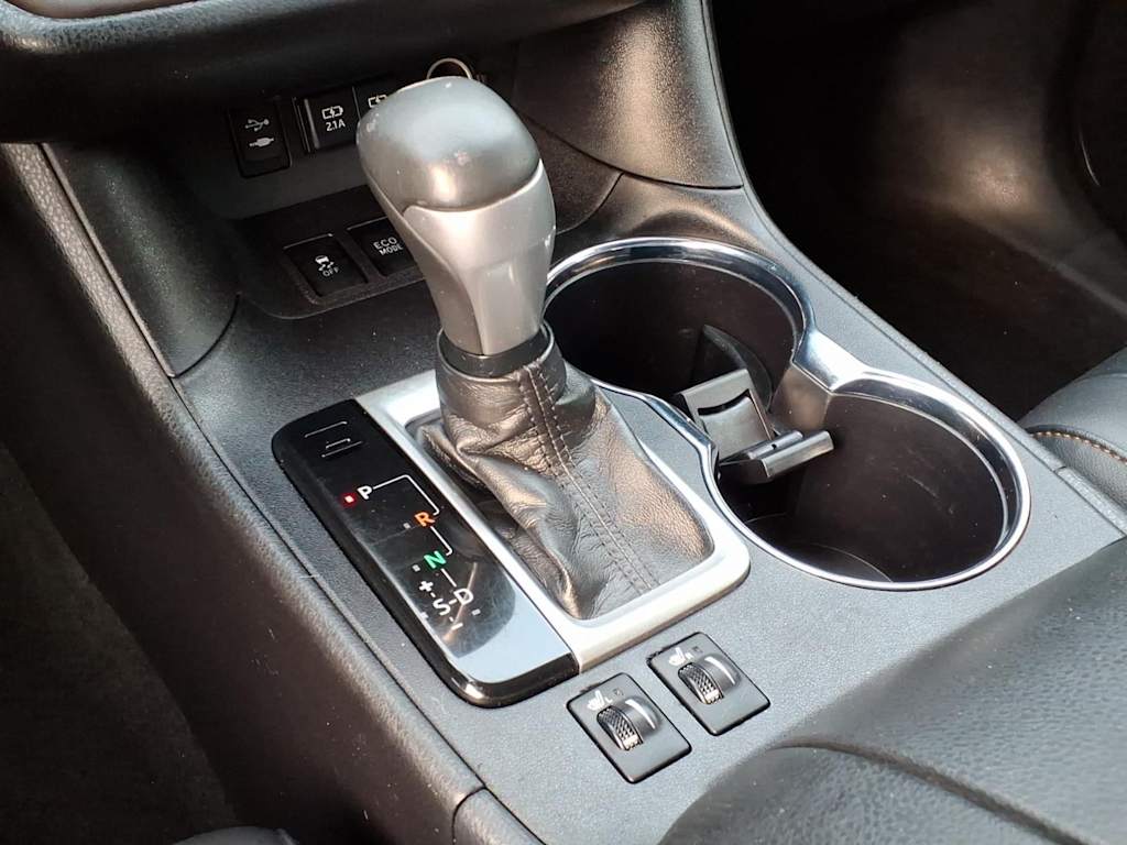 Thumbnail: 2019 Toyota Highlander - 10