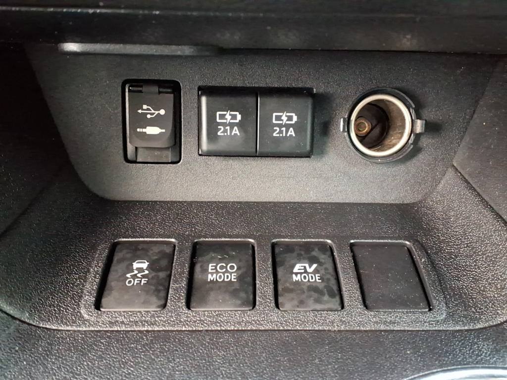 Thumbnail: 2019 Toyota Highlander - 23