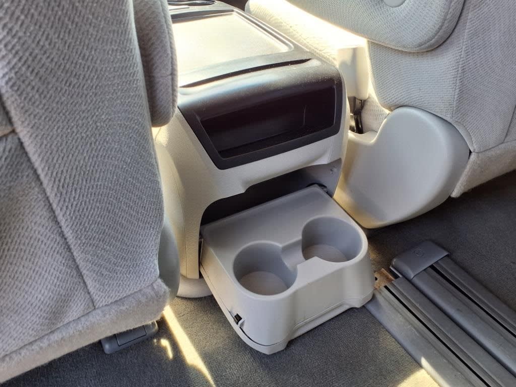 2012 Toyota Sienna LE 17