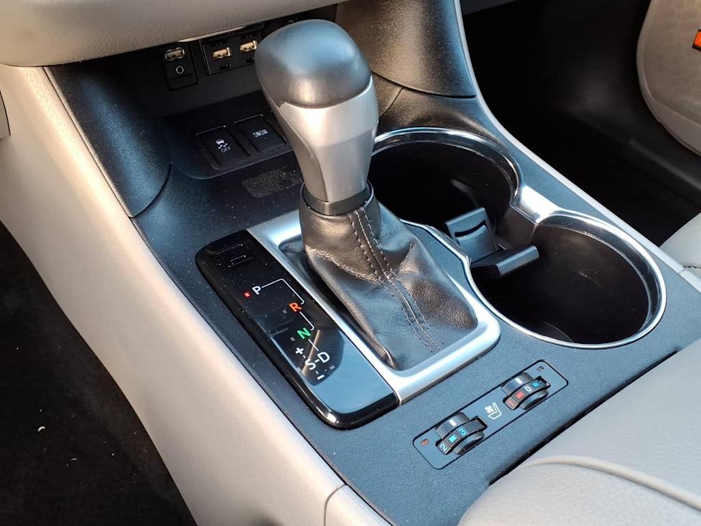 Thumbnail: 2019 Toyota Highlander - 11