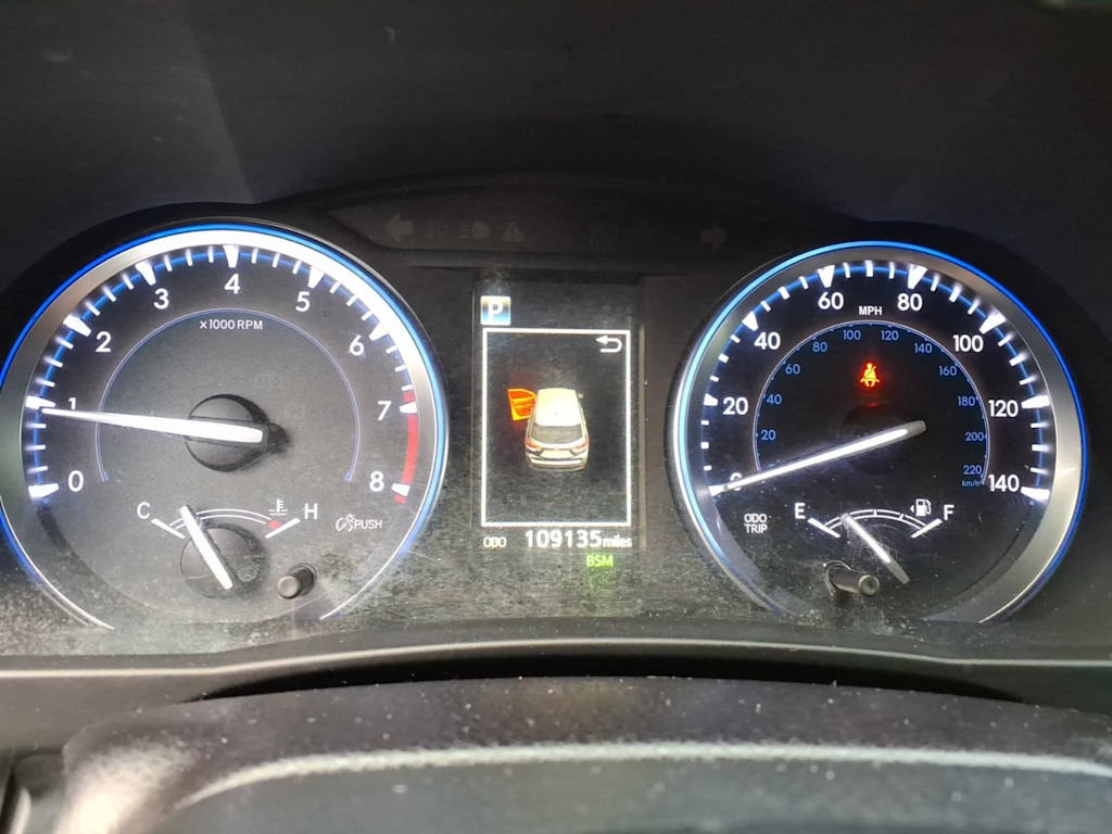 Thumbnail: 2019 Toyota Highlander - 11