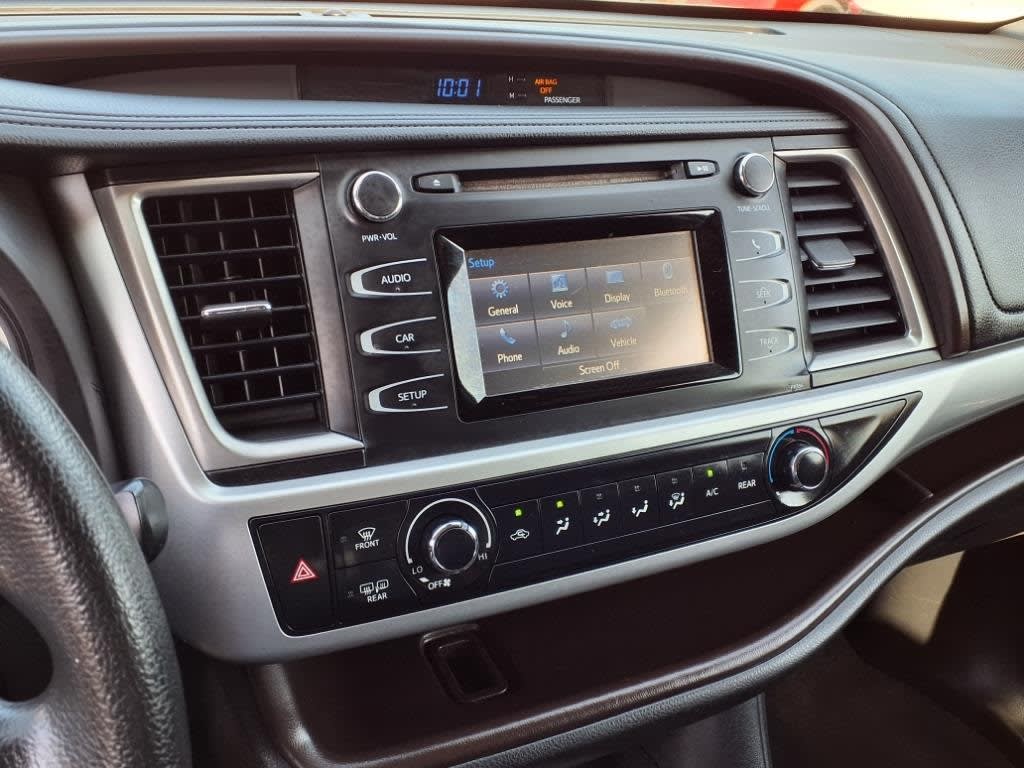 Image 9 of 2017 Toyota Highlander