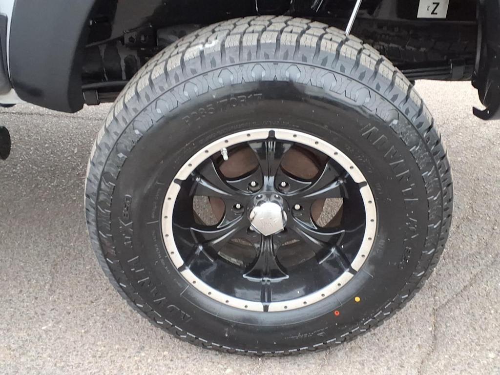 Thumbnail: 2015 Toyota Tacoma - 7