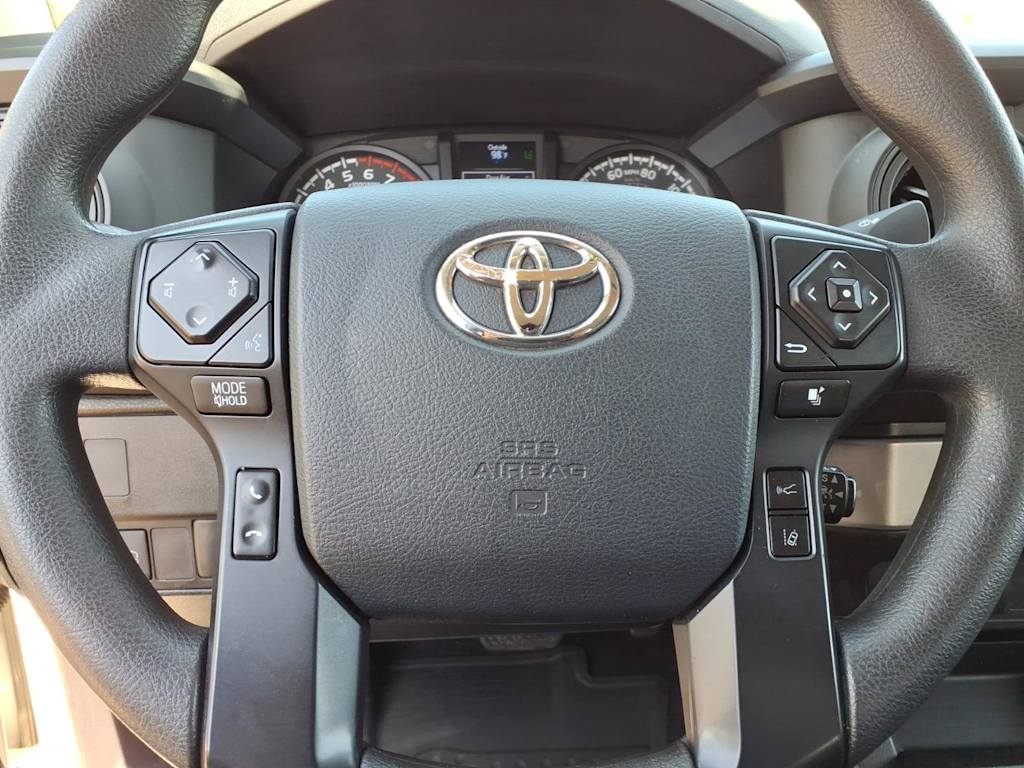Thumbnail: 2020 Toyota Tacoma - 20