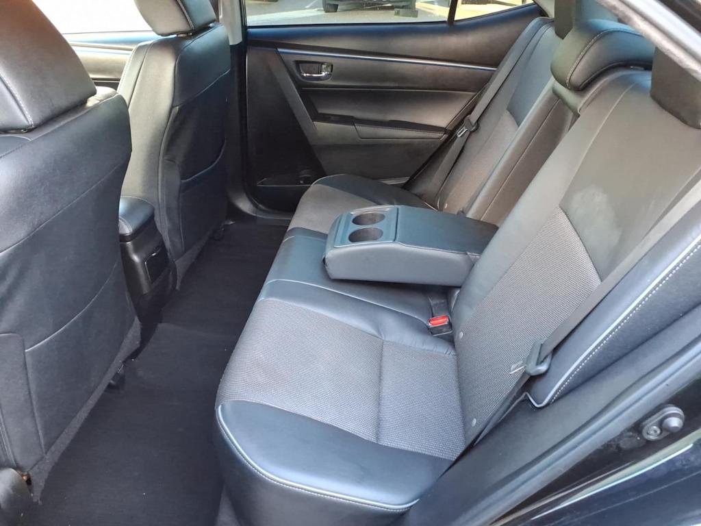 Thumbnail: 2015 Toyota Corolla - 8