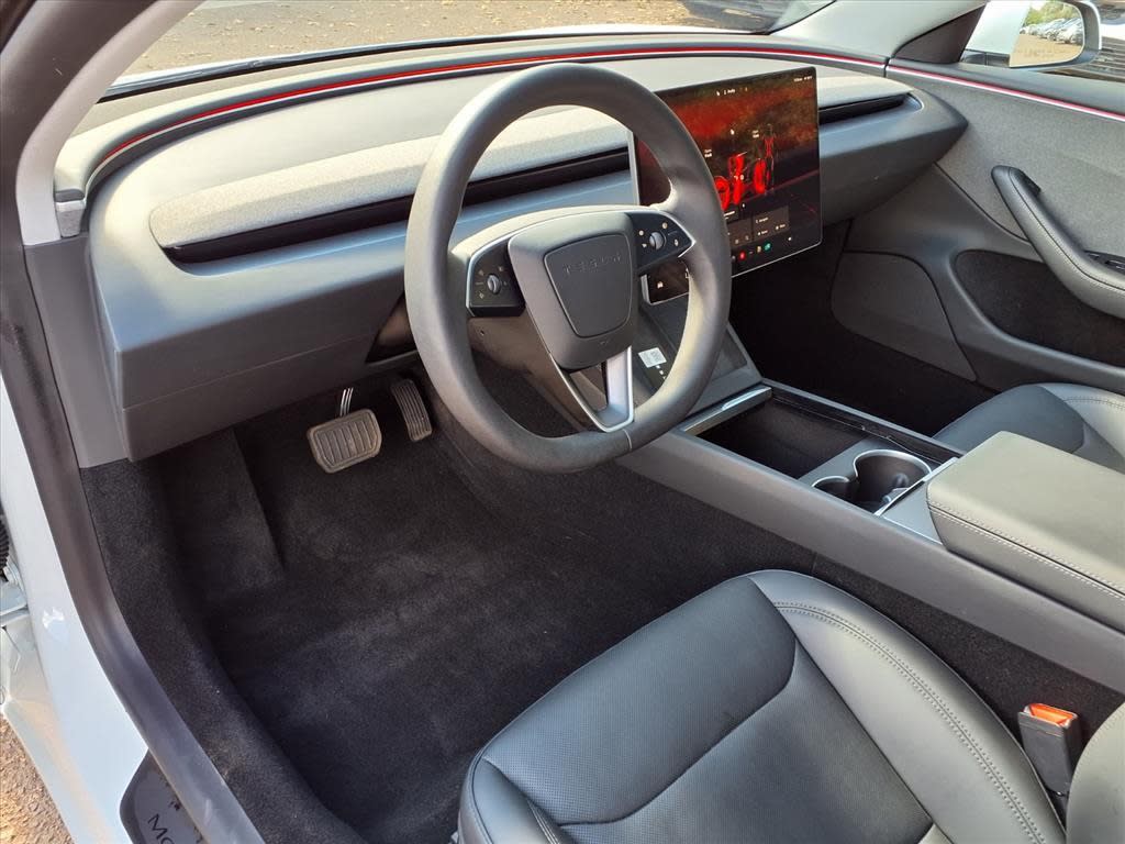 Thumbnail: 2025 Tesla Model 3 - 7