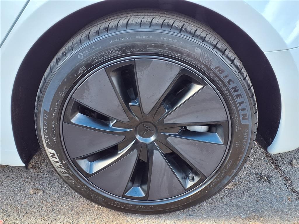 Thumbnail: 2025 Tesla Model 3 - 6