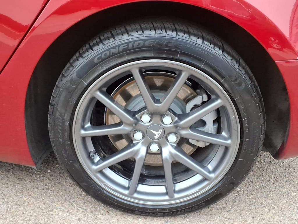 Thumbnail: 2018 Tesla Model 3 - 6