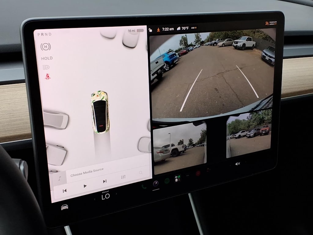Thumbnail: 2021 Tesla Model Y - 23