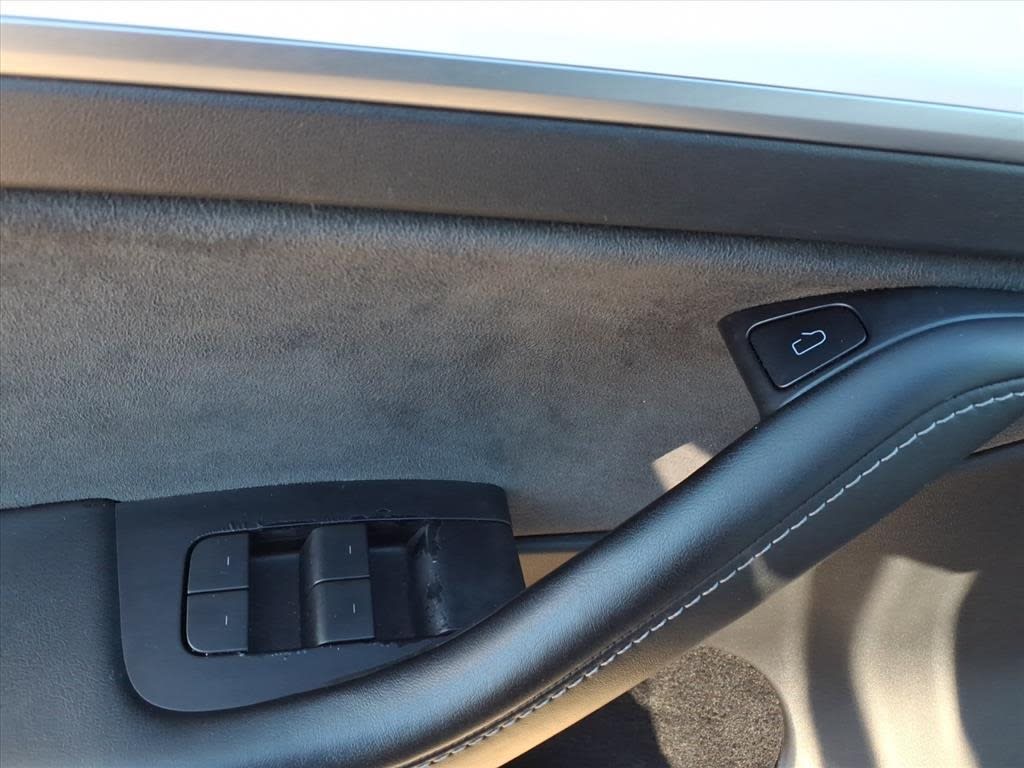 Thumbnail: 2023 Tesla Model Y - 20