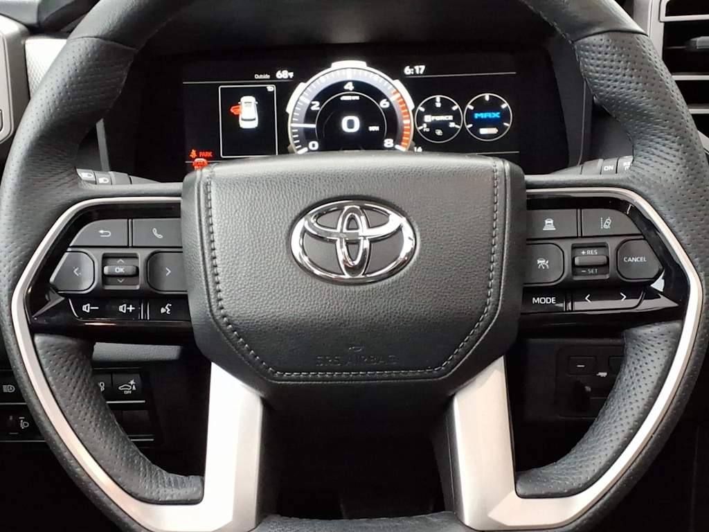 Thumbnail: 2023 Toyota Sequoia - 21