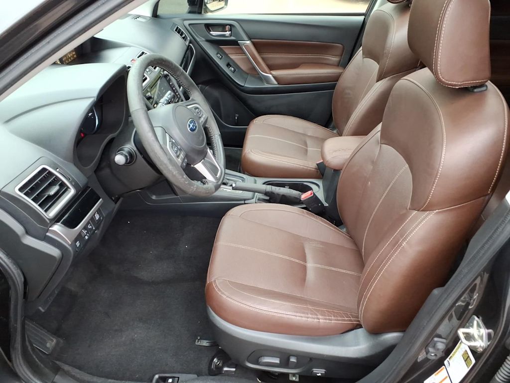 Thumbnail: 2018 Subaru Forester - 9