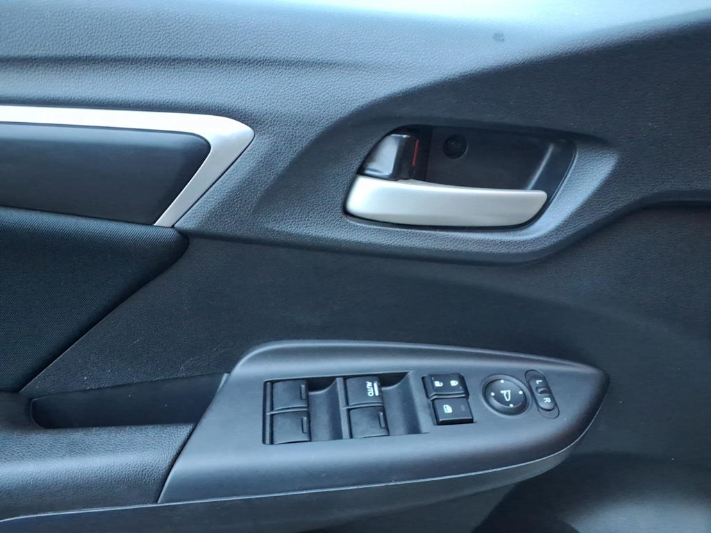 Thumbnail: 2017 Honda Fit - 18