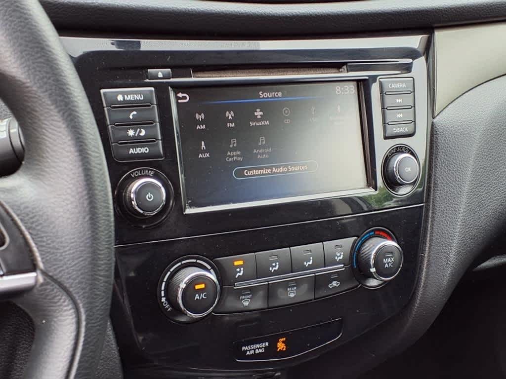 Thumbnail: 2019 Nissan Rogue Sport - 11