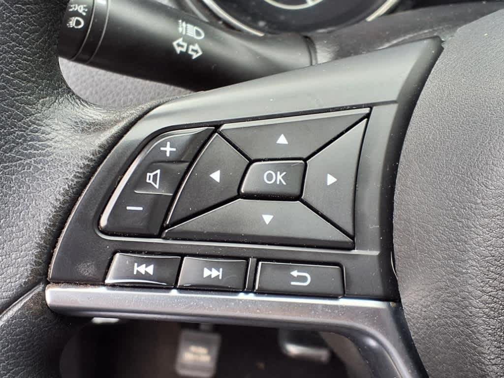 Thumbnail: 2019 Nissan Rogue Sport - 20