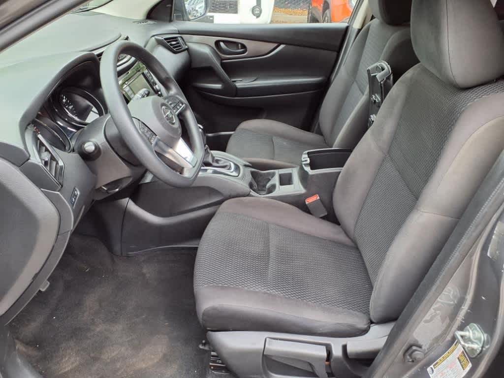 Thumbnail: 2019 Nissan Rogue Sport - 8