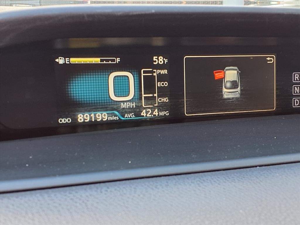 Thumbnail: 2016 Toyota Prius - 12