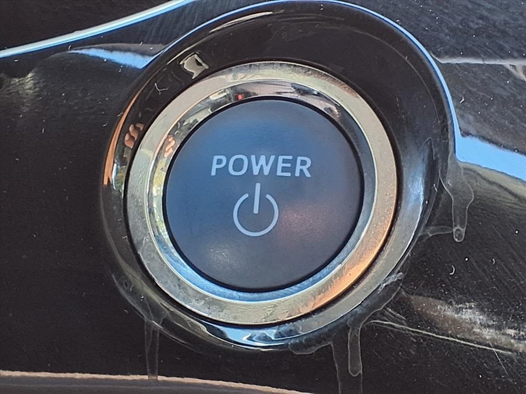 Thumbnail: 2016 Toyota Prius - 24