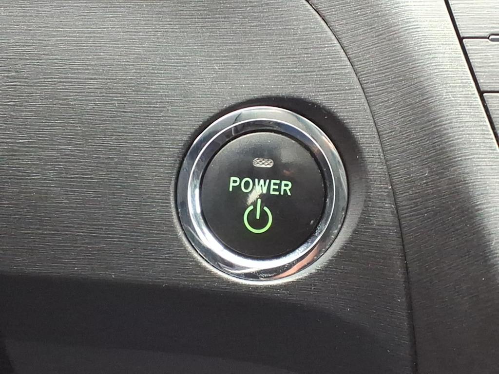 Thumbnail: 2011 Toyota Prius - 24