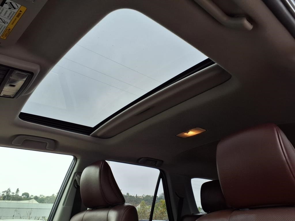 Thumbnail: 2017 Toyota 4Runner - 18