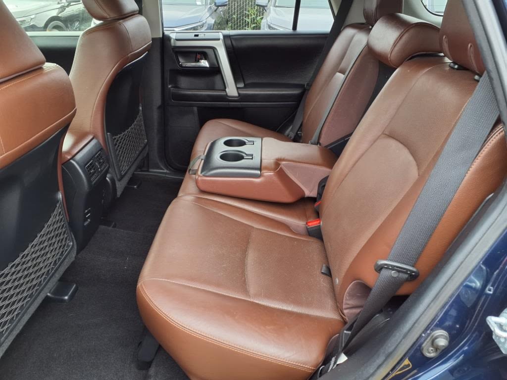 Thumbnail: 2017 Toyota 4Runner - 7