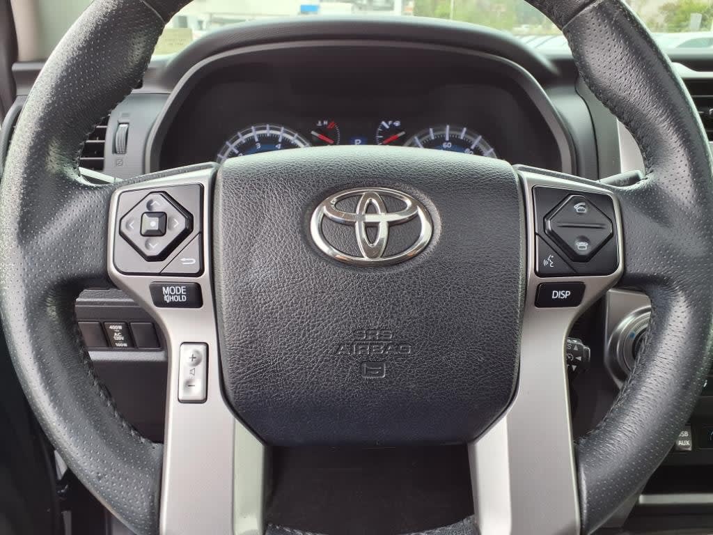 Thumbnail: 2017 Toyota 4Runner - 19