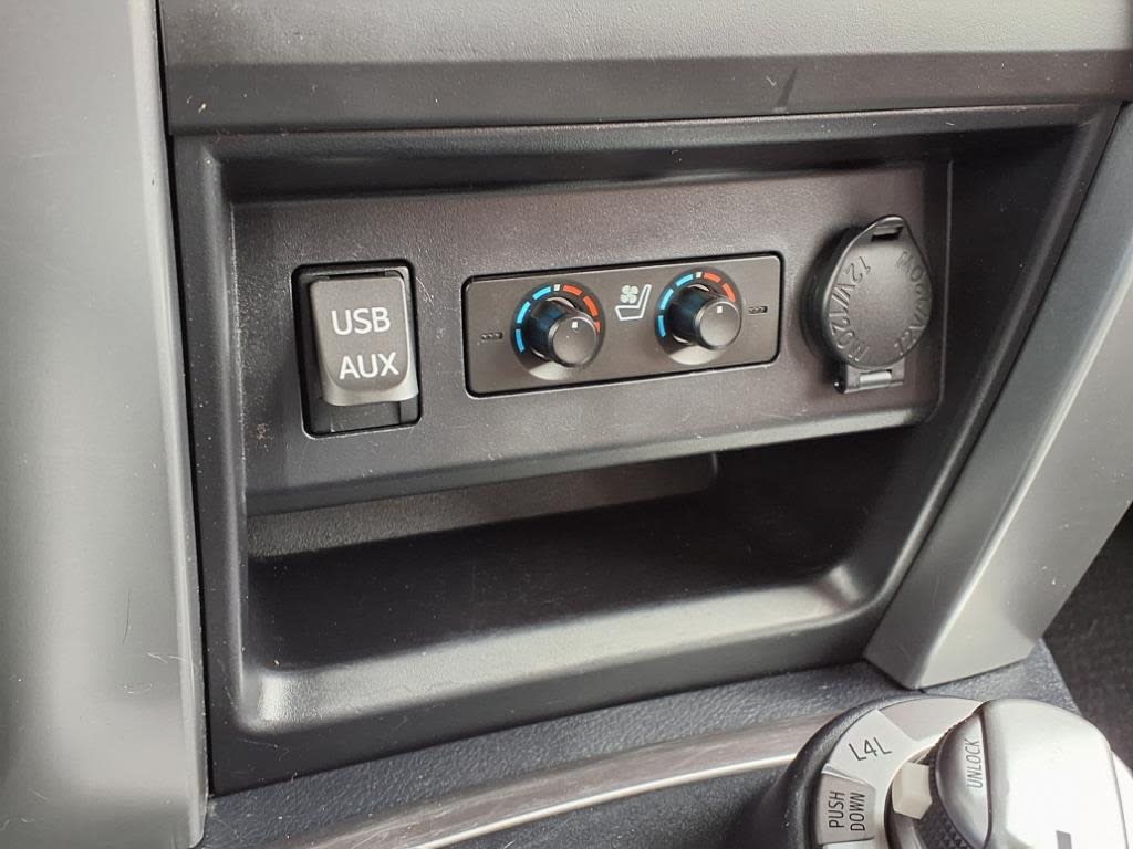 Thumbnail: 2017 Toyota 4Runner - 23