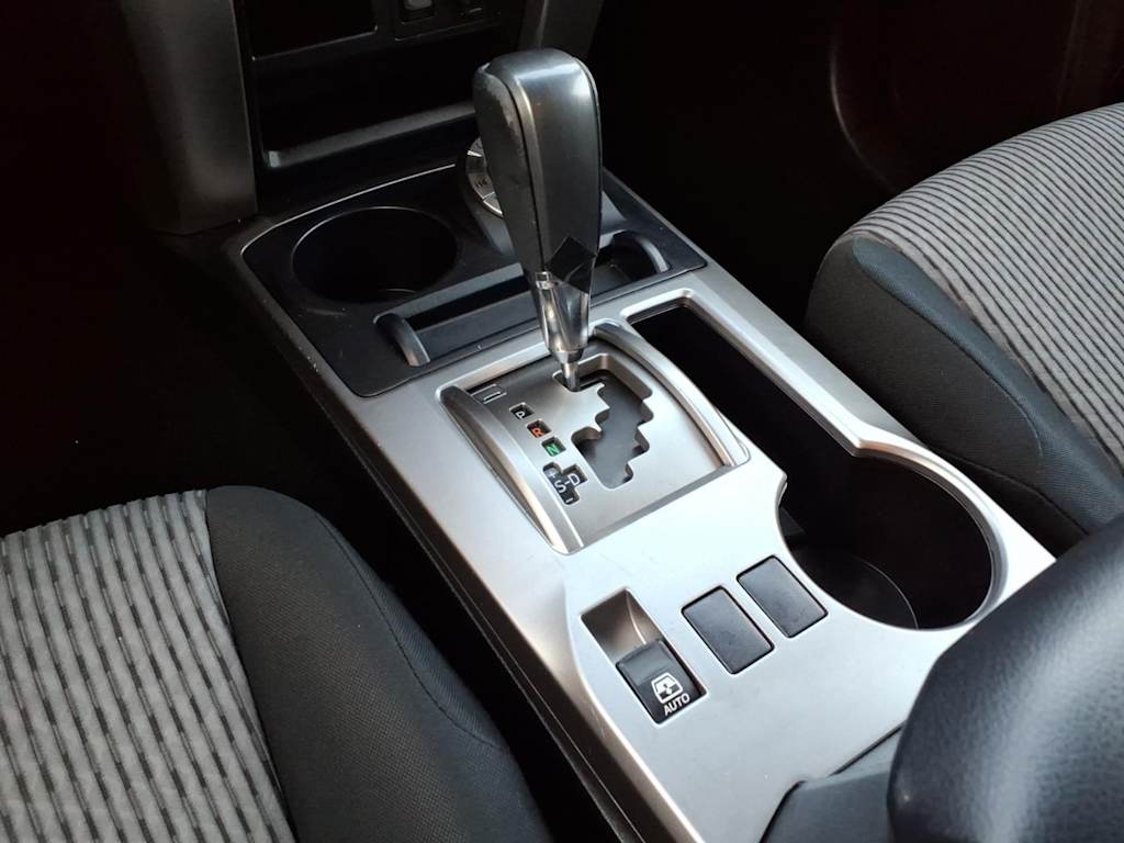 Thumbnail: 2016 Toyota 4Runner - 22